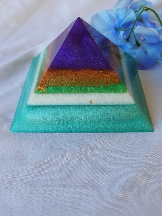 3 Inch Multi Layered and Colors Resin Pyramid with Hearts and Glitter