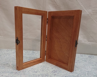 4 x 7 x 3/4 Wooden Shadow Box / Hinged Glass Lid / Display Case Box / Thin Shadow Box / Picture Shadow Box / Slim Display Case