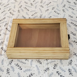 3 1/2 x 5 x 3/4 Wooden Shadow Box / Hinged Glass Lid / Display Case Box