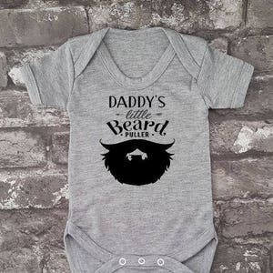 Daddy's Beard Puller, Father's day Gift, Hipster Baby, Beard Baby grow, Baby Shower, Newborn Body Suit, Funny Baby Gift, New Dad, New Mum, Gray