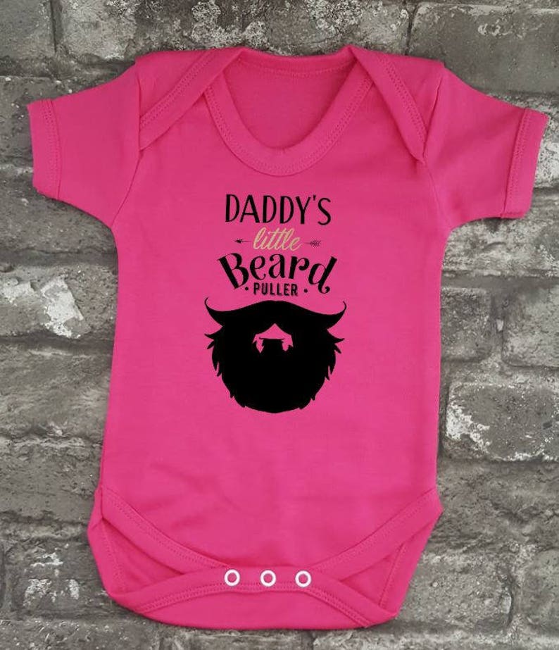 Daddy's Beard Puller, Father's day Gift, Hipster Baby, Beard Baby grow, Baby Shower, Newborn Body Suit, Funny Baby Gift, New Dad, New Mum, Hot Pink