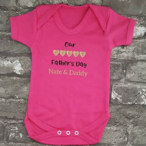 Personalised First Father's Day, Father's Day Baby Bodysuit, Baby Shower Gift, New Baby Present, New Mom, New Dad Gift, Gift for Him, S/S Fuchsia