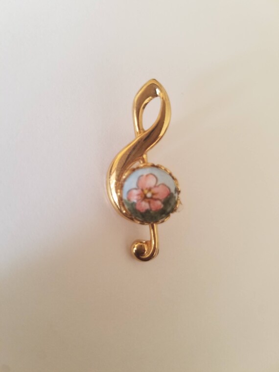 Hand Painted - Gold Tone Treble Clef - Bass Blef … - image 4