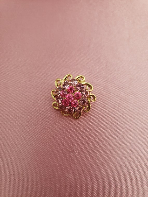 Antique Pink and Gold Rhinestone Filigree Brooche… - image 8