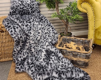 Luxury Grey Leopard Faux Fur Throw | Leopard-Print Blanket With Faux-Suede Lining