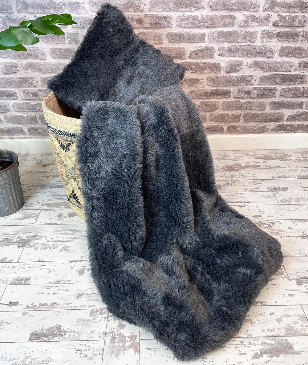 Badger Dark Grey Faux Fur Throw for Bed or Sofa. Main Fur Both Sides Double Fur Thickness. Dark Gray Fur Blanket Throw. Gray Furry Blanket. Etsy Canada
