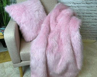 Bubblegum Pink Faux Fur Throw | Handmade Luxury Bedspread