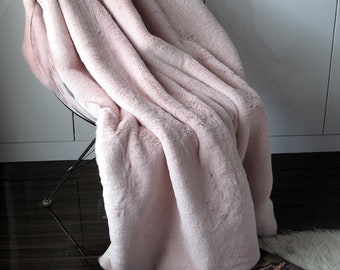 Luxury Richmond Pink Faux Fur Blanket Throw Pink Faux Fur Throw