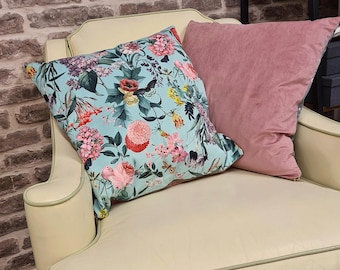 Vändbart blommigt sammetskuddefodral | Tranquillity Design-prydnadskuddar