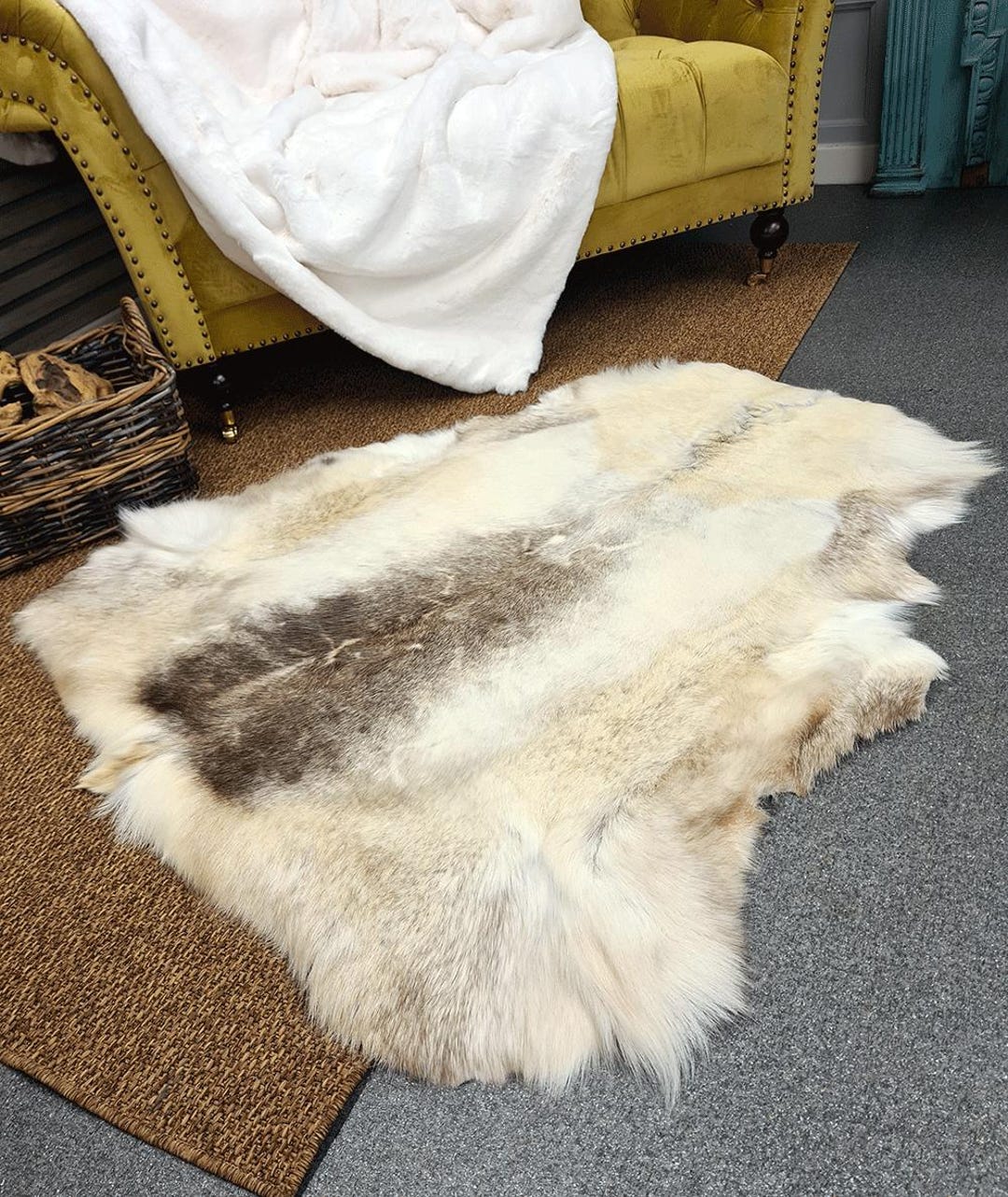 Luxury Large Reindeer Hide Rug | Large Caribou Skin Rug | Large ...