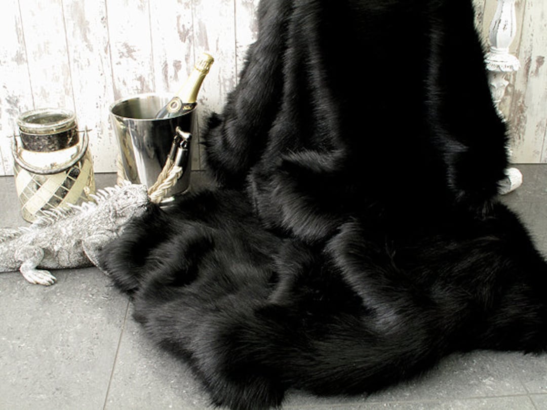 Luxury black throw sales
