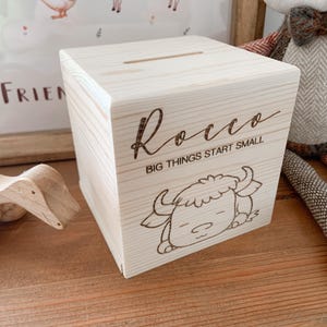 HIGHLAND COW Personalised wooden money box, piggy bank, Birthday gift, Keepsake gift, Penny bank, Christening gift
