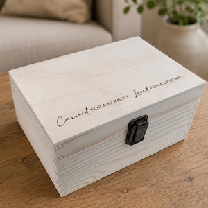Getragen für einen Moment, geliebt für ein Leben lang Memory Box | Fehlgeburt Geschenk | Baby-Verlust-Andenken | Schwangerschaft Verlust Erinnerungsbox | Engel Baby
