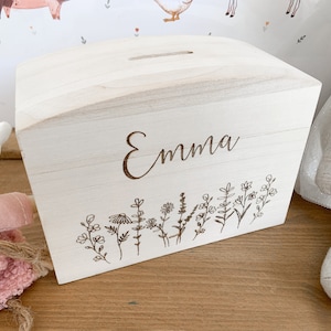Hucha de madera, hucha personalizada, hucha, regalo de cumpleaños, regalo de recuerdo, regalo para bebé, regalo para niños, hucha, niña de las flores