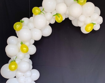 Lemon Balloon Garland - Lemon Balloons - Lemon Squeezy - Main Squeeze - Fruit Balloons - Lemon Decorations - Lemon Party