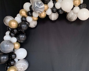 Black and Gold Balloon Garland - Graduation Balloon Garland - Marble Balloons - Black and Gold Decorations - New Years Eve Balloons