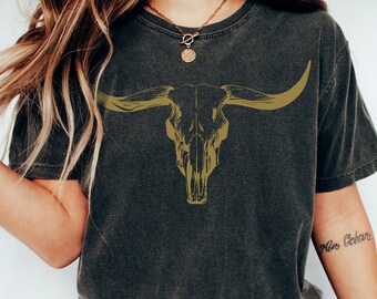 Camisa del salvaje oeste, camisa boho de calavera de vaca, camisa howdy, camiseta gráfica occidental, camisa de vaquera, camisa de calavera de toro, camisa del suroeste, ropa occidental