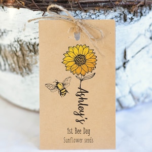 Bee sunflower birthday favor, Sunflower Seed Pack, Happy Bee day, 1st Bee Day, Eco Friendly Party Favor, Personalized Bee Party Favor