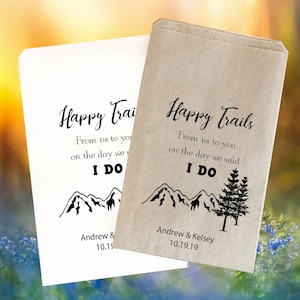Wedding treat bag | wedding favor bag | Rustic wedding | Kraft favor bags |  popcorn bags | country wedding | Heart | Happy Trails 5&quot; x 7&quot;
