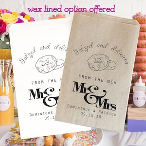 Donut Wedding Bags, Wedding favor bag, Wedding donut bag, Kraft favor bags, Glazed And Delicious Donut Bags, Personalized 5&quot; x 7&quot;