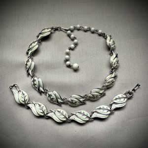 1950’s Coro Necklace & Bracelet Demi Parure Set