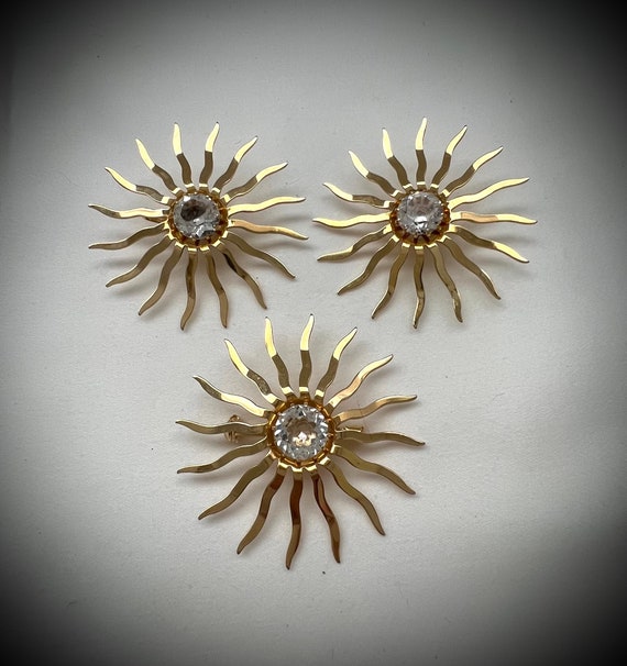 Sarah Coventry Fascination Earrings & Brooch Set M