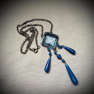 Collana con pendente in vetro ceco Art Déco