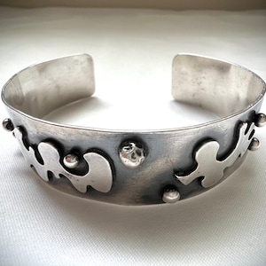 Bracciale brutalista biomorfo in argento sterling di metà secolo
