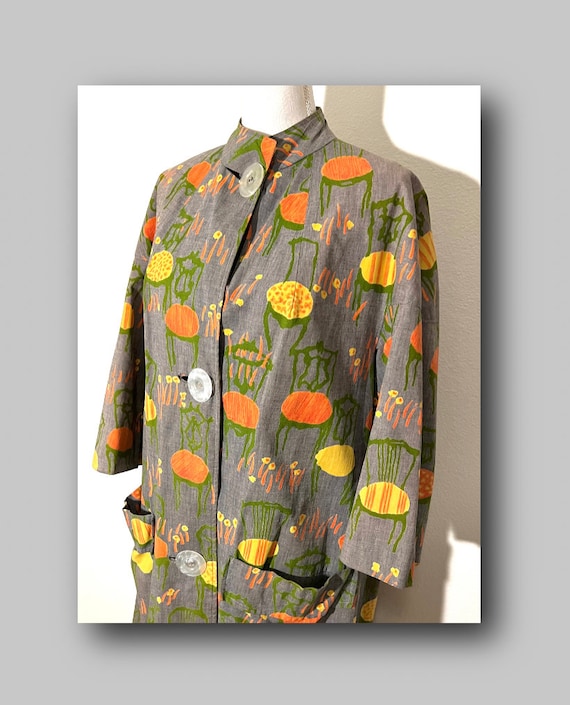 1950’s Novelty Print 3/4 Length Jacket - image 1