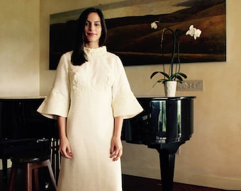 Vintage Bell Sleeve Bohemian Wedding Gown