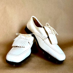 TAGS GOLF レディースゴルフシューズ　ビンテージ TAGS GOLF レディースゴルフシューズ ビンテージ