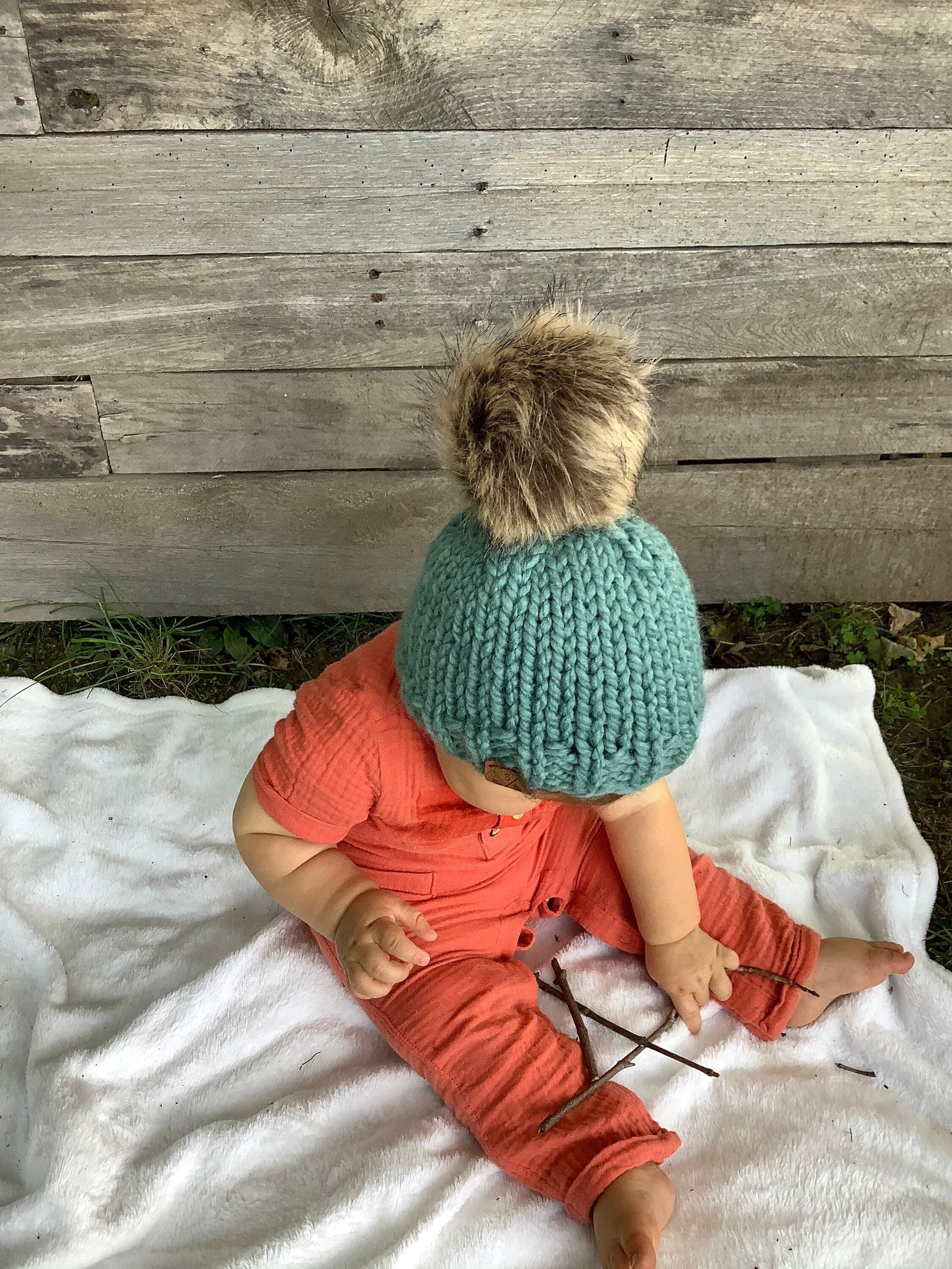 The Poppy Hat // Knit Beanie // Pom Pom 