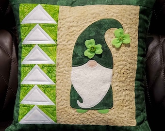 Quiltpatroon St. Patrick's Day kabouterkussen / muurhangend