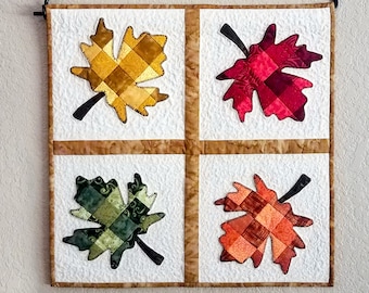 Gedessineerde herfstbladeren tafelloper / muurhangend quiltpatroon
