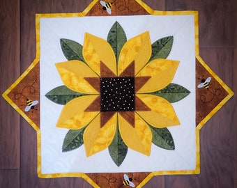 Machine Embroidery Sunflower Table Topper / Wall Hanging Pattern