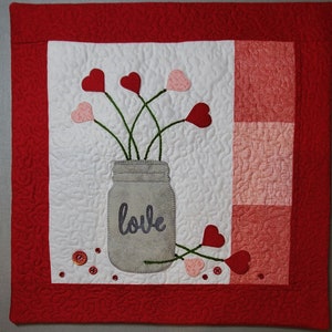 Love Jar Valentines Day Pillow / Wall Hanging Quilt Pattern