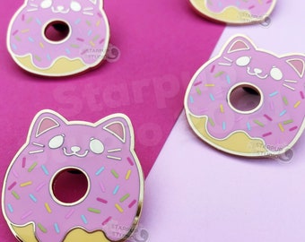 Beignet Kawaii Pastel Kitty | Nourriture mignonne d'inspiration japonaise | Épingle en émail dur de 1,5 po