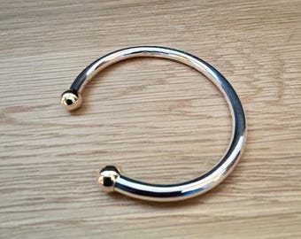 Horizons - Bracelet Torque épais en argent sterling 925 avec boules en or 9 carats | Fabriqué à la main et poinçonné au Royaume-Uni | Qualité exceptionnelle
