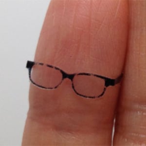 1:12 Black Tortoise Shell Eyeglasses - Dollhouse Miniature Eyewear Sunglasses One inch scale 1/12 MIS0032