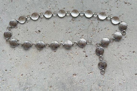 Southwestern Style Silver Tone Chain Concho Belt Southwestern Style, Oval Concho, 32 Inch, Fiesta Silver  main image 4