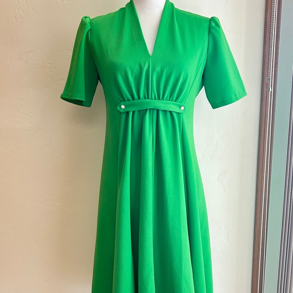 1970s Bright Green Empire Waist Midi Dress (Small) • Vintage Short-Sleeved High-Waisted Dress