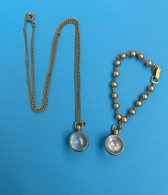 Vintage mustard cheap seed necklace