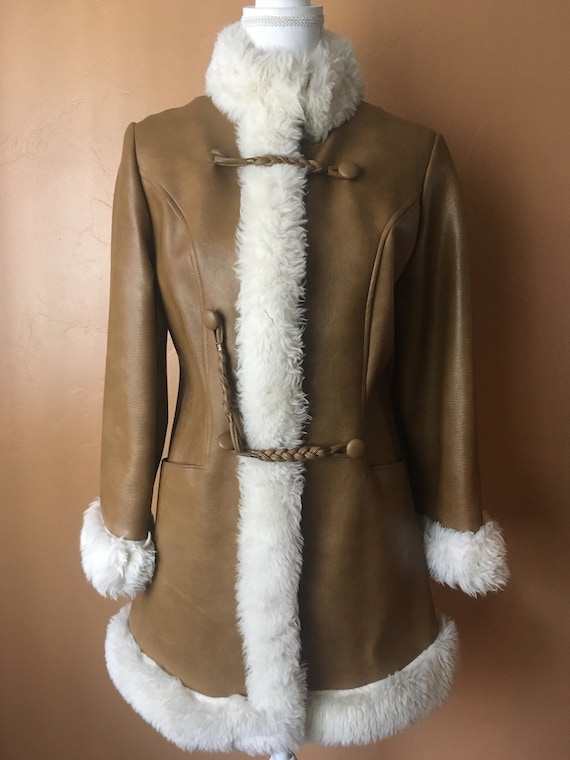 1970s Faux Leather Coat • Le Sauvage Tan Fur Trim Outerwear (M)