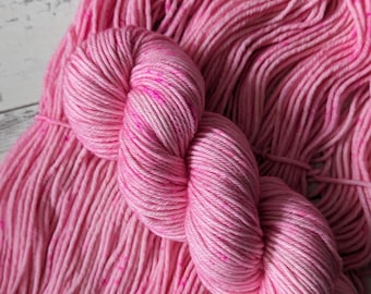 Candyfloss - Hand dyed superwash merino