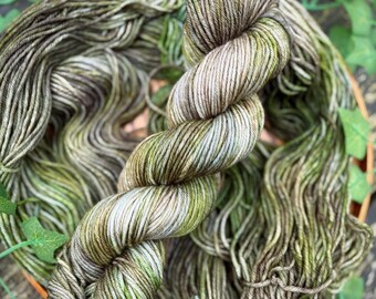 Mossling - Hand dyed superwash merino yarn