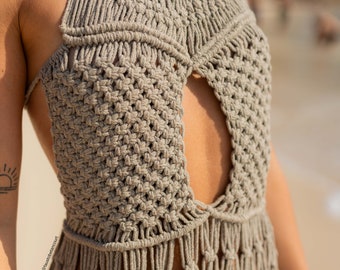 Robe en macramé