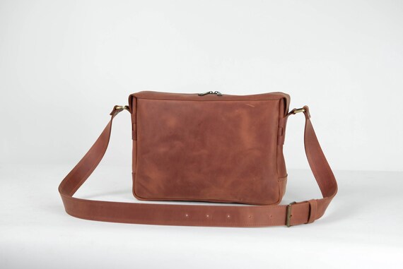 engraved leather messenger bags
