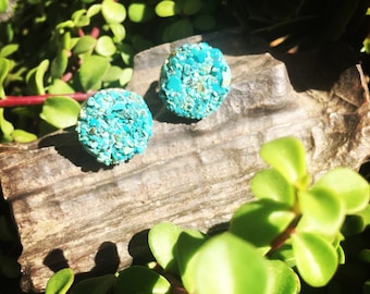 Crushed turquoise cuff links