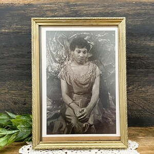 Vintage Brass Picture Frame: Tabletop Frame-5x7-Ornate Scrollwork