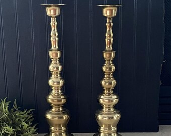 Set di portacandele in ottone di grandi dimensioni: altezza 45 cm - Homco - Giappone - Set di due portacandele da pavimento